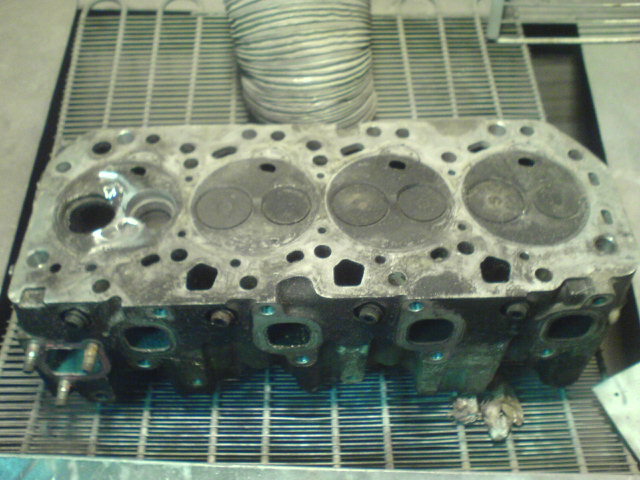 cylinder head replacement cost